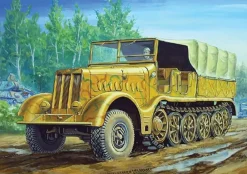 Trumpeter 1/72 Sd.Kfz.9 FAMO 18 Ton Half Track