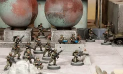 Wargames Atlantic 28mm Death Fields - Cannon Fodder Female Set